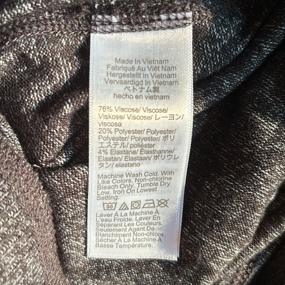 Super soft J Crew Factory Marled Sweatpant in Signature Cozy Yarn in black - Picture 10 of 14